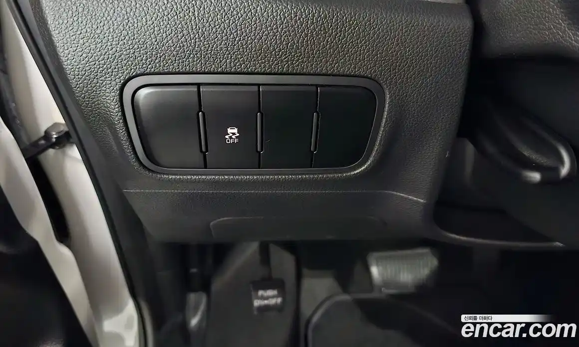 Kia Ray 2023 1.0 Автомат в Москве № 122189, фото 5