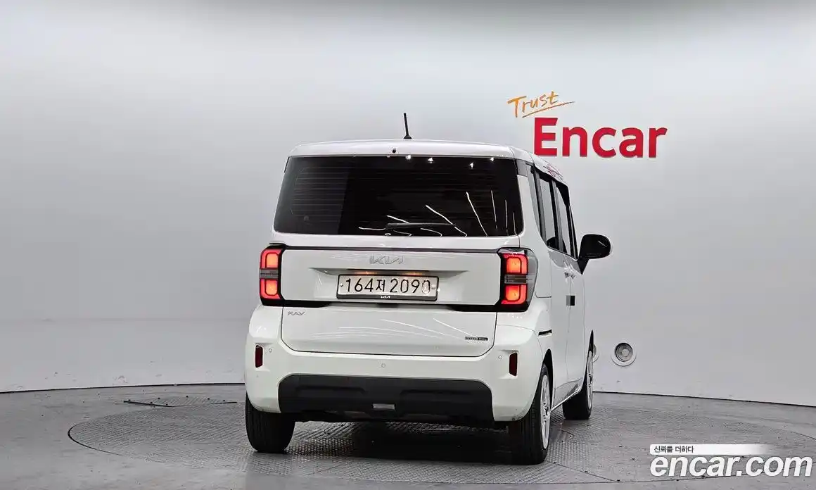 Kia Ray 2023 1.0 Автомат в Москве № 122189, фото 7