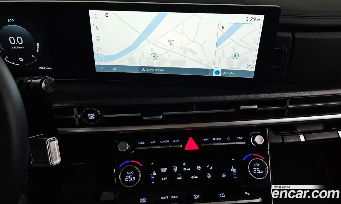 Hyundai Santa Fe 2024 1.6 Автомат в Москве № 123093, фото 4