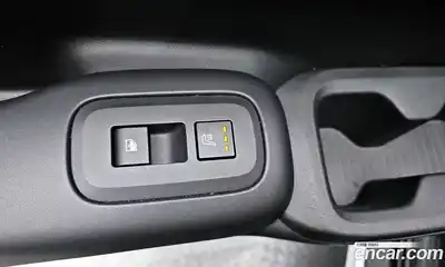 Hyundai Santa Fe 2024 1.6 Автомат в Москве № 123093, миниатюра 8