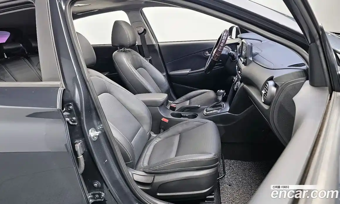 Hyundai Kona 2018 1.6 Автомат в Москве № 126384, фото 16