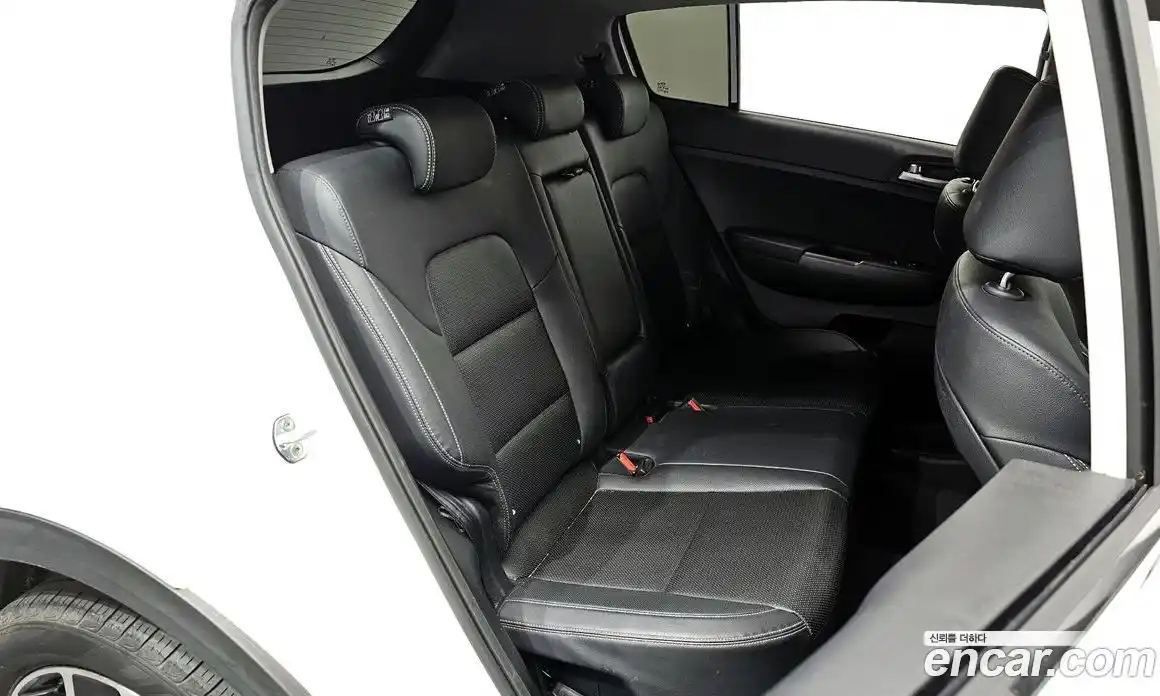 Kia Sportage 2021 2.0 Автомат в Москве № 126923, фото 7