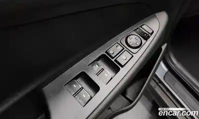 Hyundai Tucson 2017 2.0 Механическая в Москве № 128044, миниатюра 5