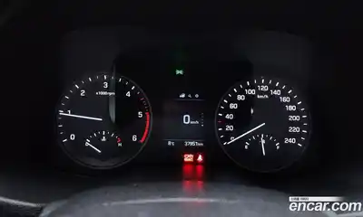 Hyundai Tucson 2017 2.0 Механическая в Москве № 128044, миниатюра 9