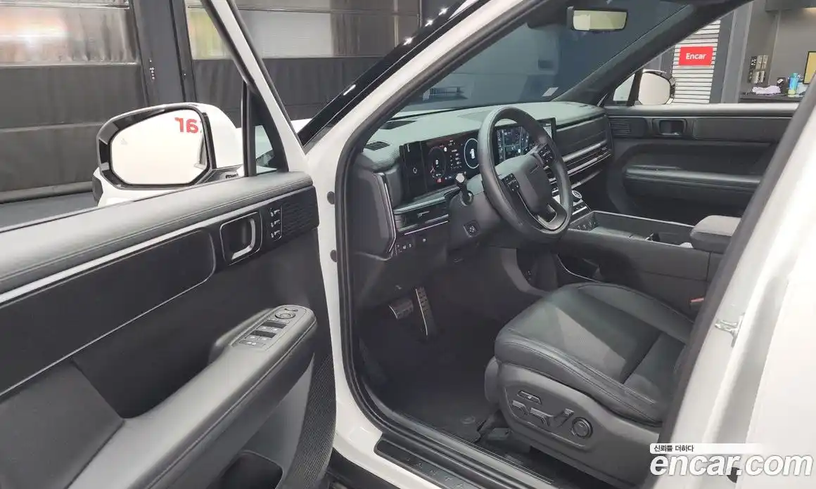 Hyundai Santa Fe 2025 2.5 Автомат в Москве № 129859, фото 8