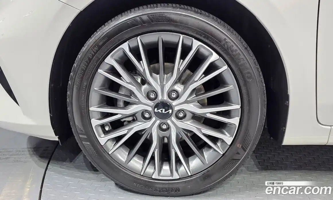 Kia K3 2024 1.6 Автомат в Москве № 131511, фото 19