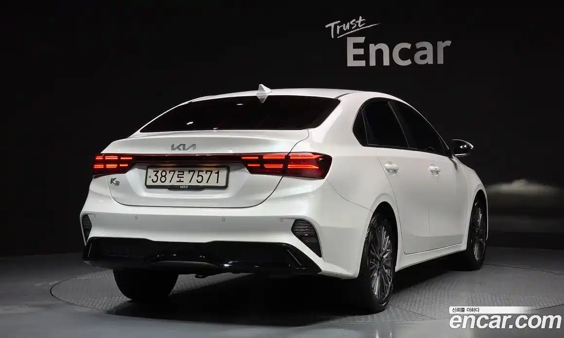 Kia K3 2024 1.6 Автомат в Москве № 131511, фото 3