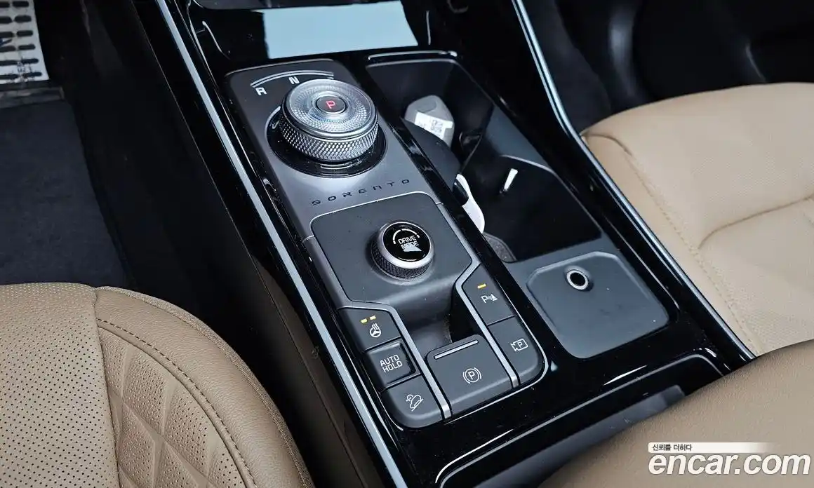 Kia Sorento 2024 1.6 Автомат в Москве № 133075, фото 3