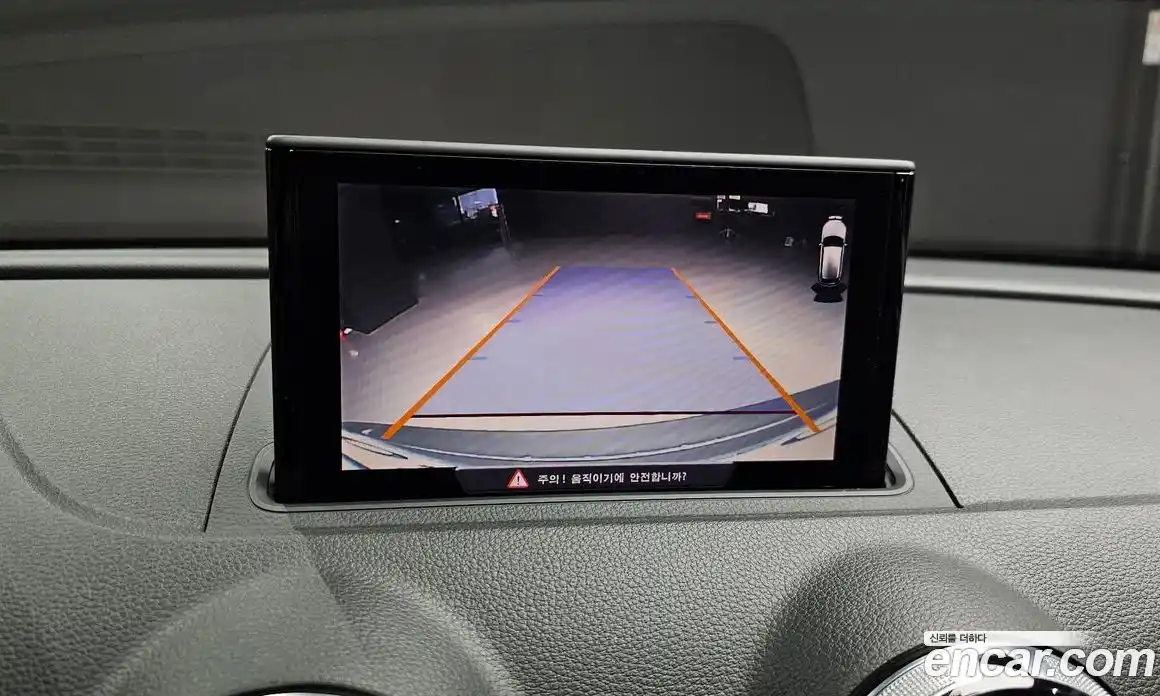 Audi A3 2015 2.0 Автомат в Москве № 135803, фото 15