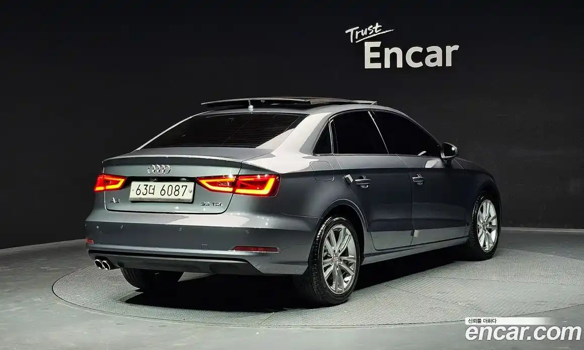 Audi A3 2015 2.0 Автомат в Москве № 135803, фото 2