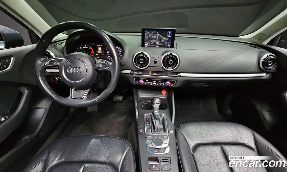 Audi A3 2015 2.0 Автомат в Москве № 135803, фото 7