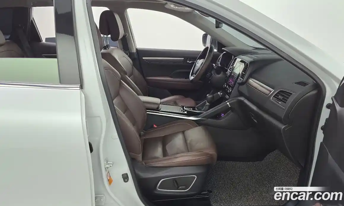 Renault QM6 2020 2.0 Автомат в Москве № 137199, фото 11