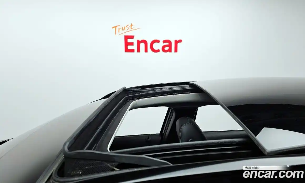 Mercedes-Benz GLA-Class 2018 2.0 Автомат в Москве № 138324, фото 14