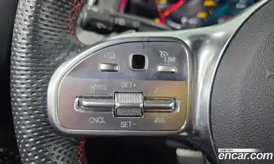 Mercedes-Benz GLB-Class 2022 2.0 Автомат в Москве № 140529, миниатюра 4