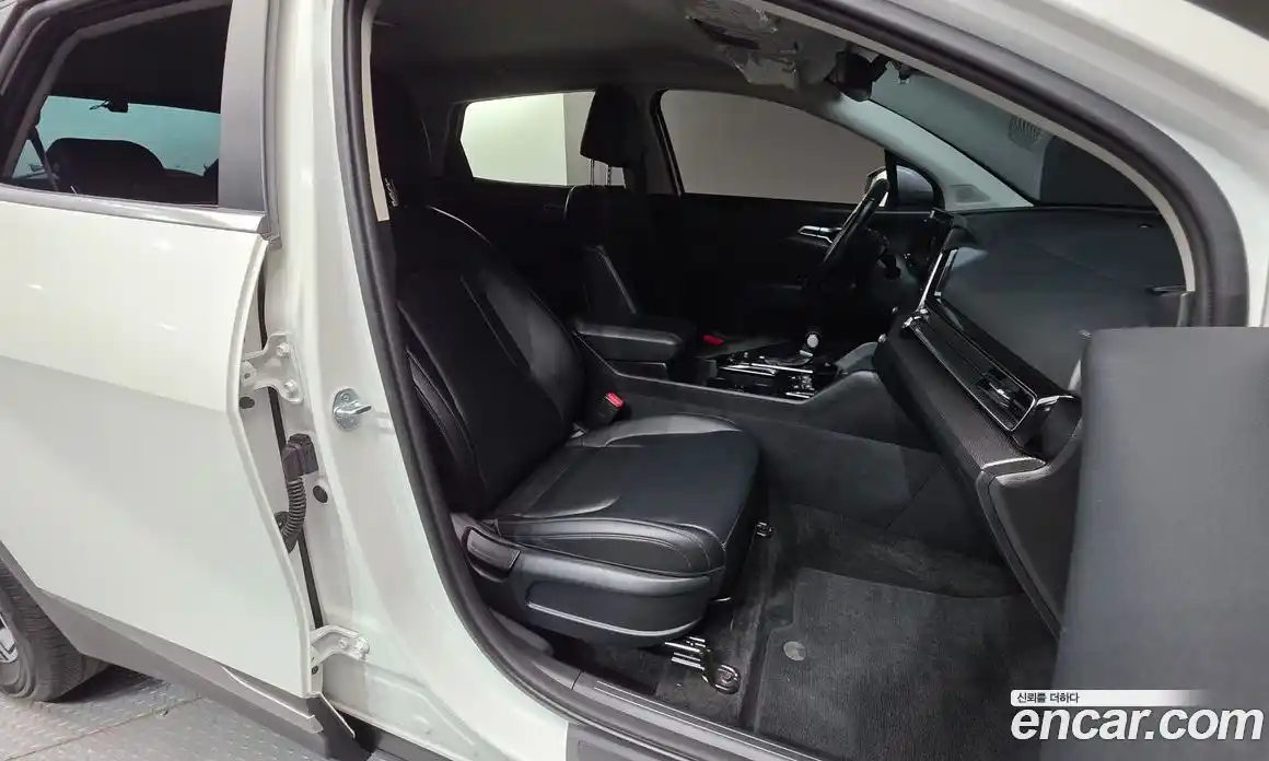 Kia Sportage 2023 2.0 Автомат в Москве № 14136, фото 17