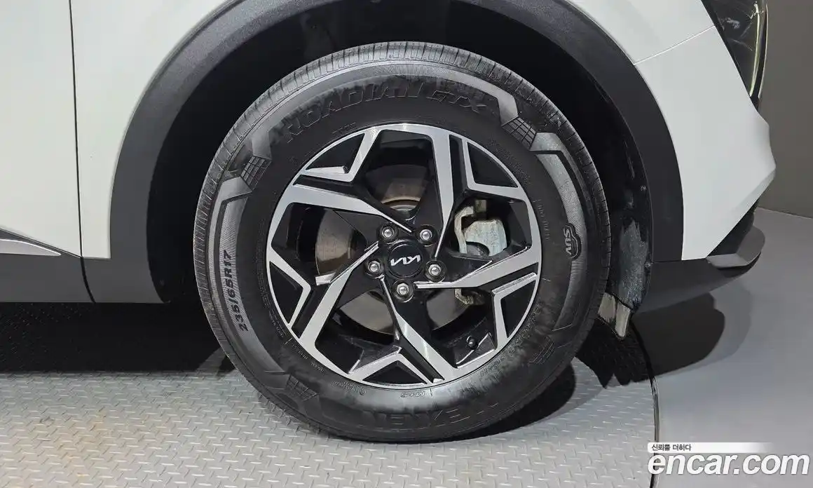 Kia Sportage 2023 2.0 Автомат в Москве № 14136, фото 19