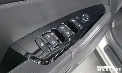 Kia Sportage 2023 2.0 Автомат в Москве № 14136, миниатюра 8