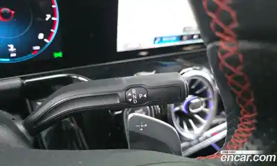 Mercedes-Benz GLA-Class, 2023