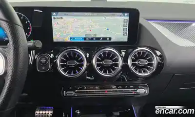 Mercedes-Benz GLA-Class 2023 2.0 Автомат в Москве № 142287, миниатюра 10