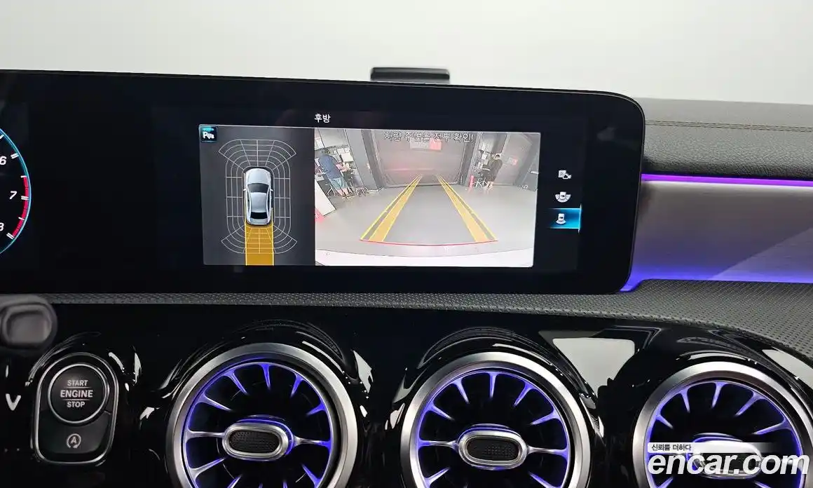 Mercedes-Benz A-Class 2021 2.0 Автомат в Москве № 142781, фото 15