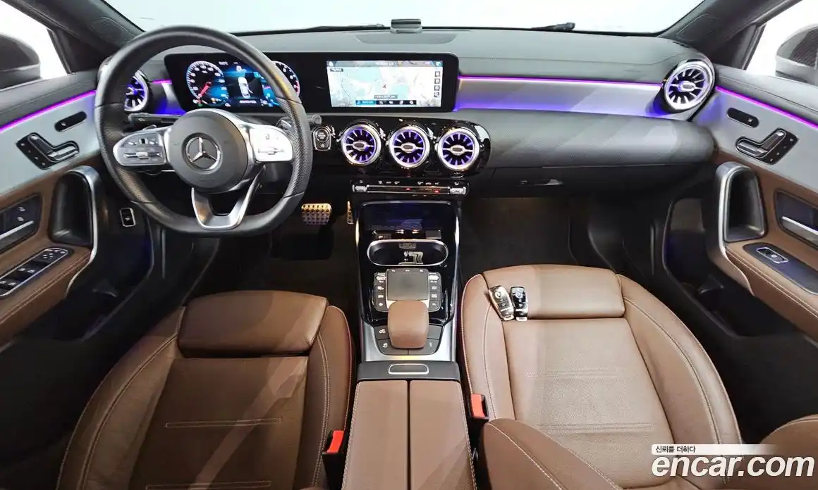 Mercedes-Benz A-Class 2021 2.0 Автомат в Москве № 142781, фото 7