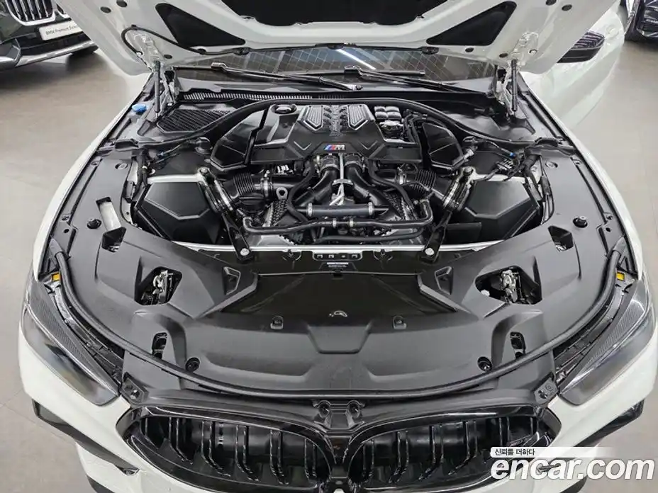 BMW M8 2025 4.4 Автомат в Москве № 153309, фото 6