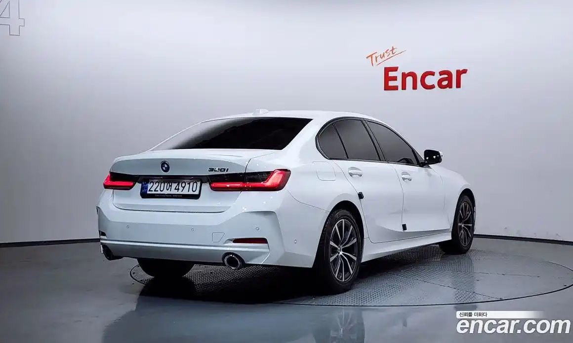 BMW 3-Series 2023 2.0 Автомат в Москве № 154432, фото 12