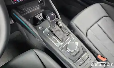 Audi Q2 2023 2.0 Автомат в Москве № 154653, миниатюра 9