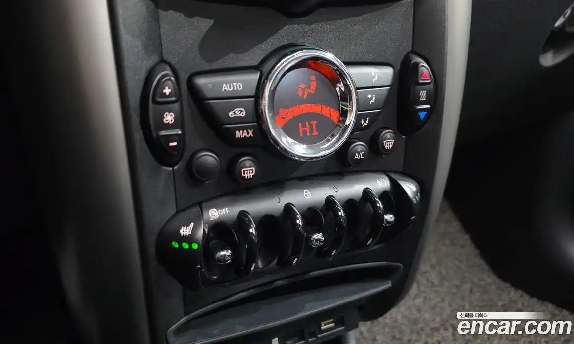 Mini Countryman 2016 2.0 Автомат в Москве № 154945, фото 18