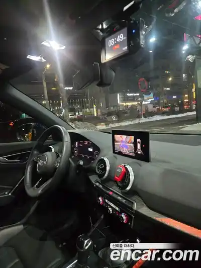 Audi Q2 2023 2.0 Автомат в Москве № 155252, миниатюра 8