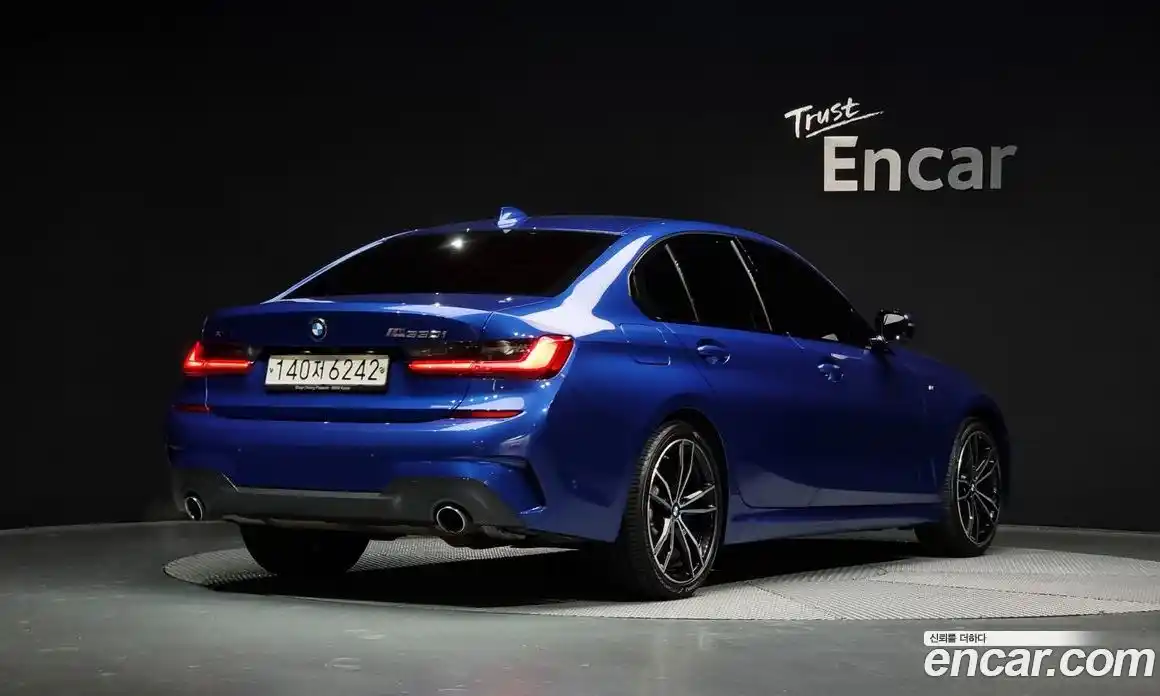 BMW 3-Series 2019 2.0 Автомат в Москве № 155578, фото 11