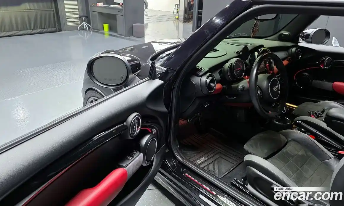 Mini Cooper 2020 2.0 Автомат в Москве № 156034, фото 17