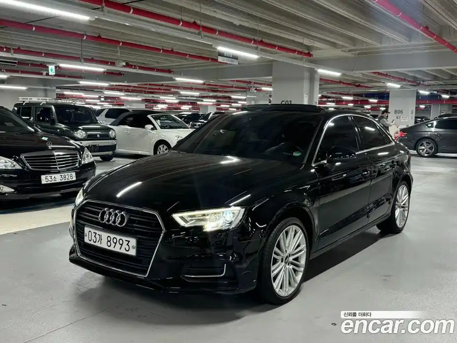 Audi A3 2018 2.0 Автомат в Москве № 157939, фото 2