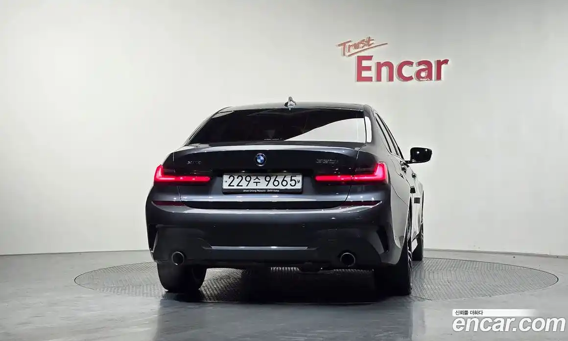 BMW 3-Series 2019 2.0 Автомат в Москве № 159345, фото 20