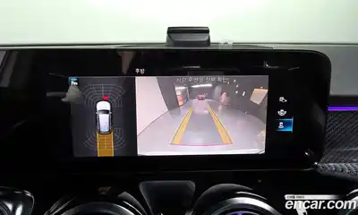 Mercedes-Benz GLB-Class 2023 2.0 Автомат в Москве № 160290, миниатюра 11