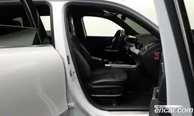 Mercedes-Benz GLB-Class 2023 2.0 Автомат в Москве № 160290, миниатюра 5