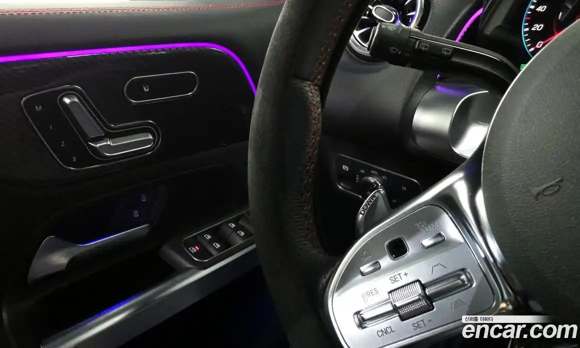 Mercedes-Benz GLB-Class 2023 2.0 Автомат в Москве № 160290, фото 10