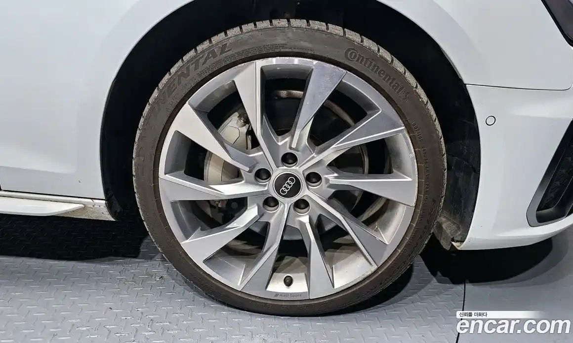 Audi A4 2023 2.0 Автомат в Москве № 162443, фото 15