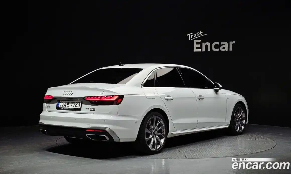 Audi A4 2023 2.0 Автомат в Москве № 162443, фото 5