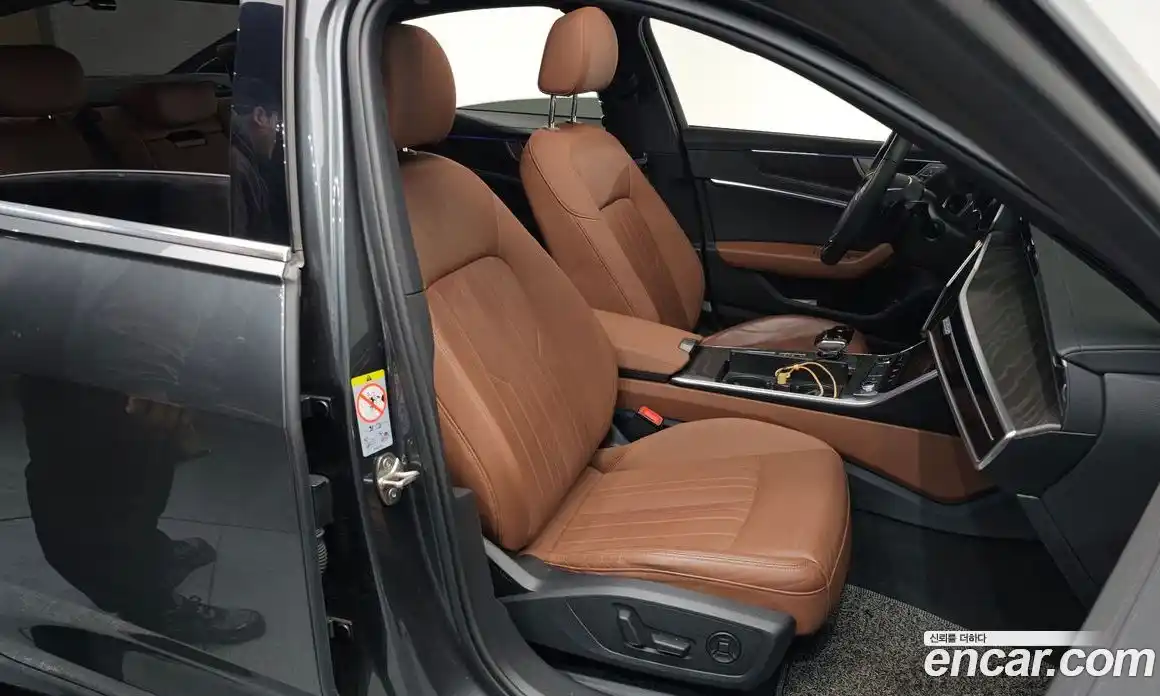 Audi A6 2021 2.0 Автомат в Москве № 163802, фото 11