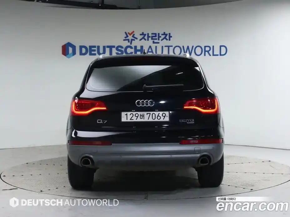 Audi Q7 2013 3.0 Автомат в Москве № 163826, фото 4