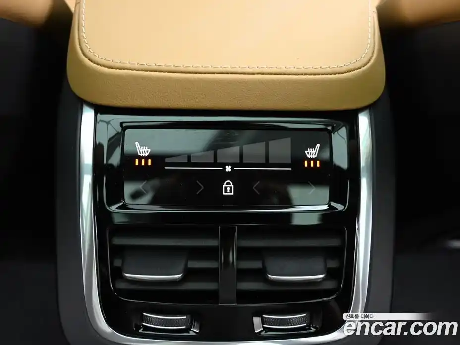 Volvo V90 2024 2.0 Автомат в Москве № 164141, фото 16