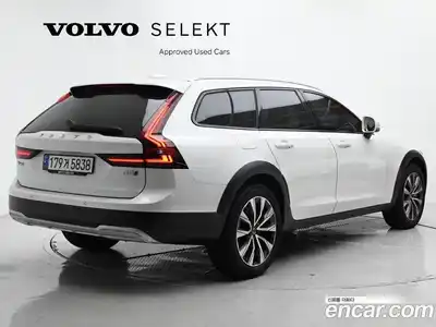 Volvo V90 2024 2.0 Автомат в Москве № 164141, миниатюра 2