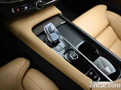 Volvo V90 2024 2.0 Автомат в Москве № 164141, миниатюра 9