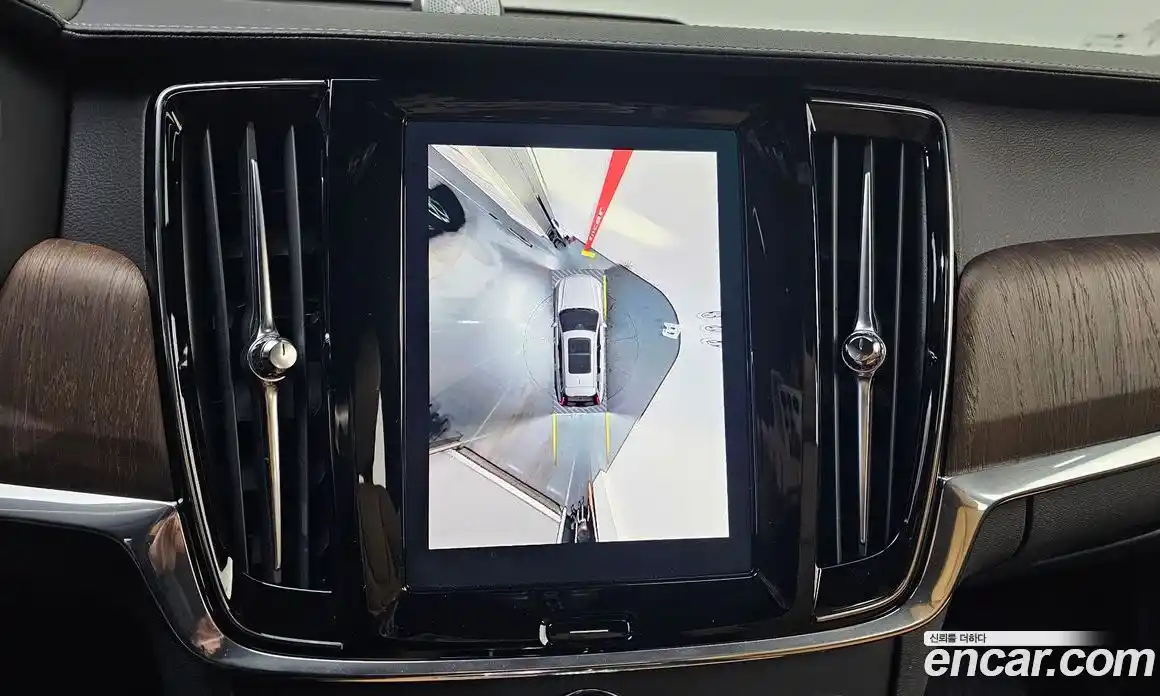 Volvo V90 2024 2.0 Автомат в Москве № 164233, фото 13