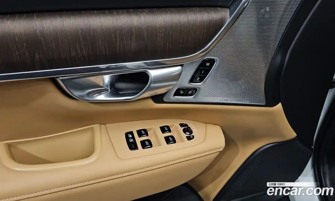 Volvo V90 2024 2.0 Автомат в Москве № 164233, фото 14