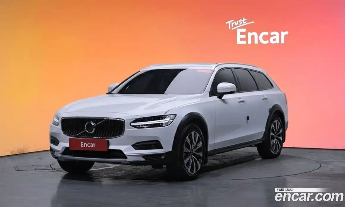 Volvo V90 2024 2.0 Автомат в Москве № 164233, фото 16