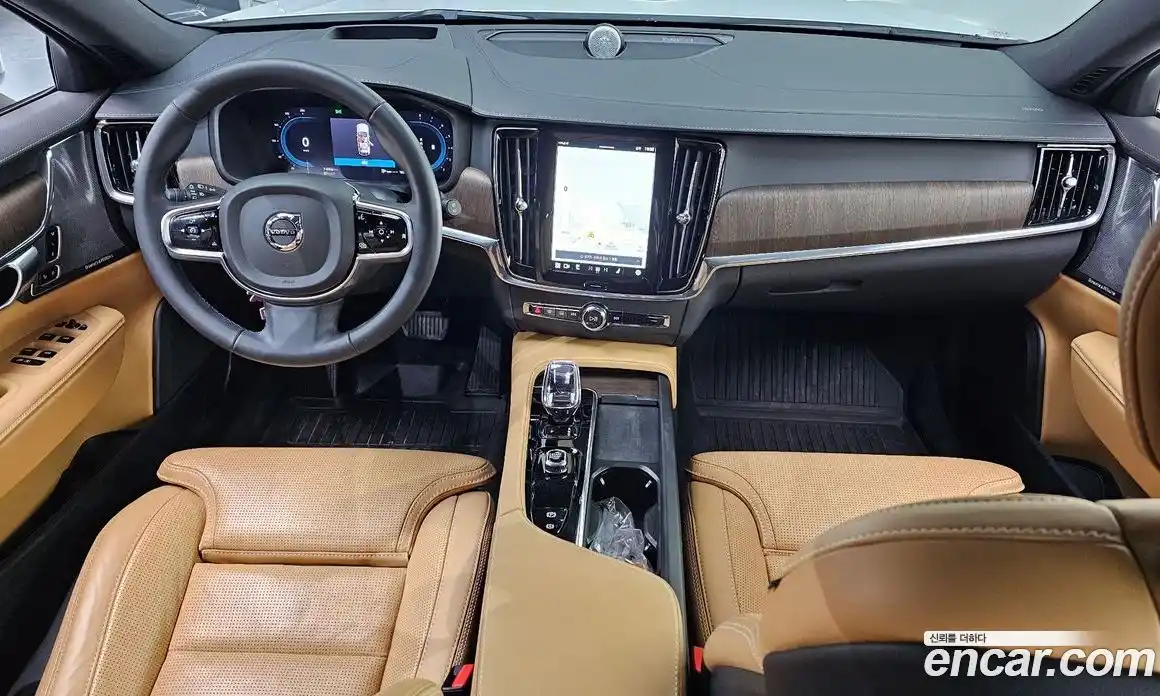 Volvo V90 2024 2.0 Автомат в Москве № 164233, фото 17