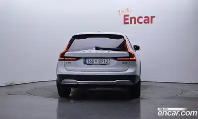 Volvo V90 2024 2.0 Автомат в Москве № 164233, миниатюра 5