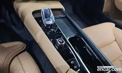 Volvo V90 2024 2.0 Автомат в Москве № 164233, миниатюра 9